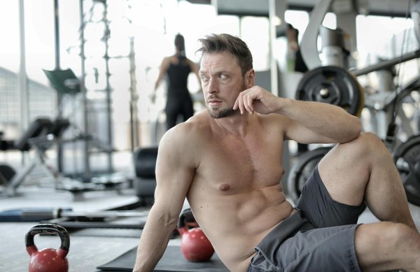 Welche mentalen Techniken verbessern die Leistung im Basketball?